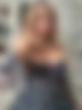 ValeriaHot69's Live Sex Cam Show