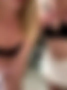 SweetCupcaks' Live Sex Cam Show