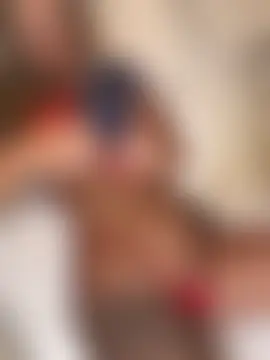 Roxybabyofficial's Live Sex Cam Show