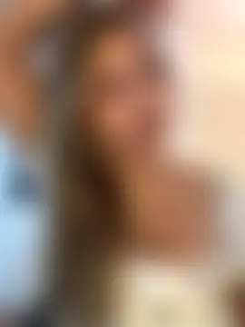 _Abril-Office1's Live Sex Cam Show