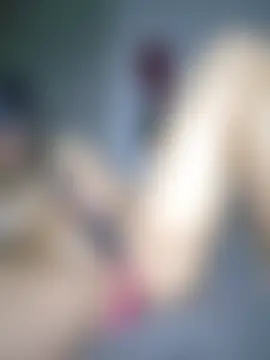 amalia202555's Live Sex Cam Show