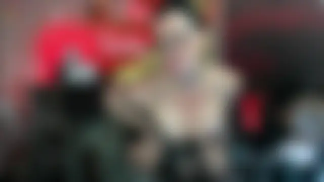 Classy4uuuu's Live Sex Cam Show