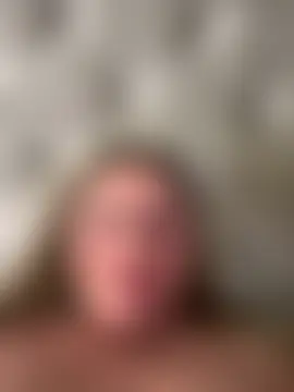 naughtychelseaxox's Live Sex Cam Show