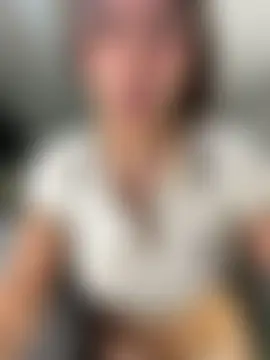 MiaJones21's Webcam Show