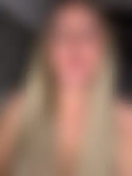 naughtychelseaxox's Live Sex Cam Show