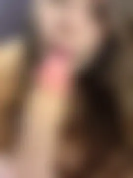 AllaTousNew's Live Sex Cam Show