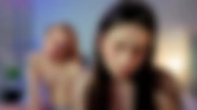 betweenUse's Live Sex Cam Show