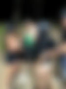 royalgirls_x's Live Sex Cam Show