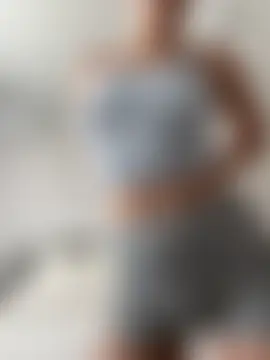 tina1your1's Webcam Show