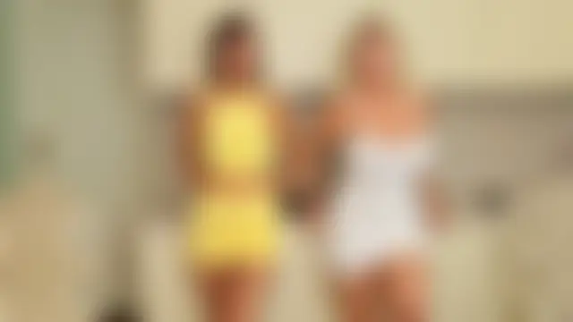 TUNDEROSE1's Webcam Show