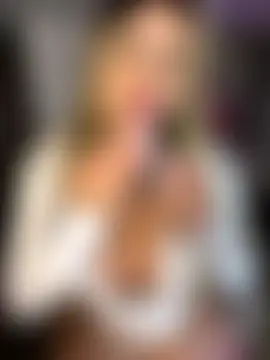 MiaWhitePink_'s Webcam Show