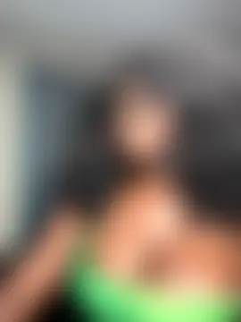 WomanNextdoor1's Live Sex Cam Show