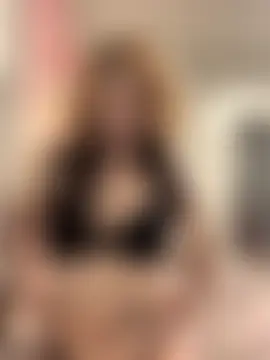 littlesnowbnnyxo's Live Sex Cam Show