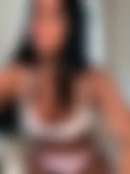 AriannaIsabellax's Live Sex Cam Show