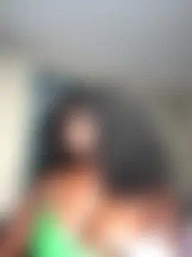 WomanNextdoor1's Live Sex Cam Show