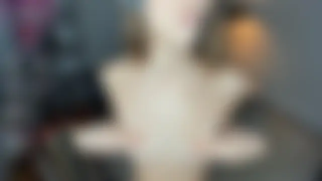 SerrenaAa's Live Sex Cam Show