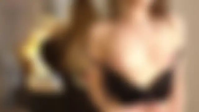 TwixieGuo's Live Sex Cam Show