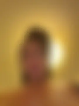 Ninabigtitied's Live Sex Cam Show