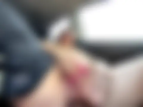 SquirtlegirlygirlmM's Live Sex Cam Show