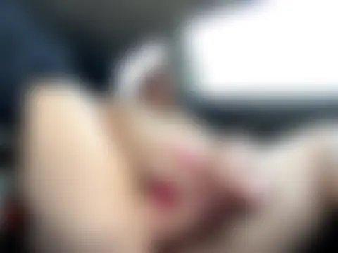 SquirtlegirlygirlmM's Live Sex Cam Show