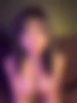 YumiLux's Live Sex Cam Show