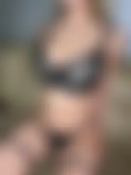 lovesgirl0's Live Sex Cam Show