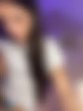 naughtybella05's Live Sex Cam Show