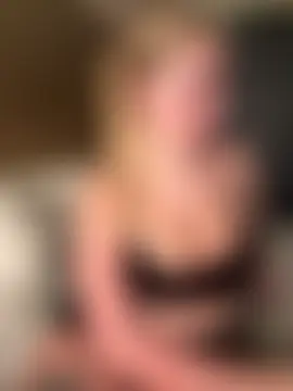 LucyRoseUk's Live Sex Cam Show