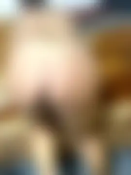 MikyVesela's Live Sex Cam Show