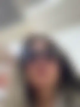 emma_tour's Webcam Show