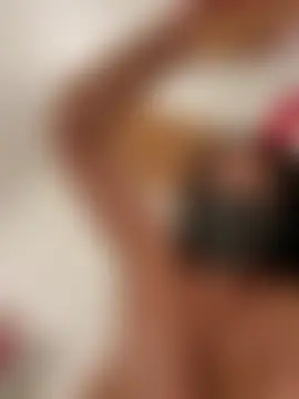 Ahlam7578's Live Sex Cam Show