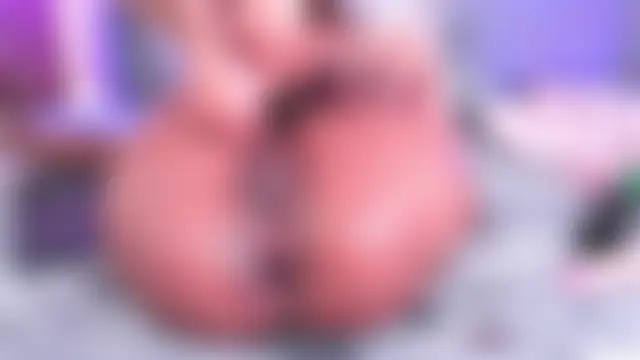 mia-reeves' Webcam Show