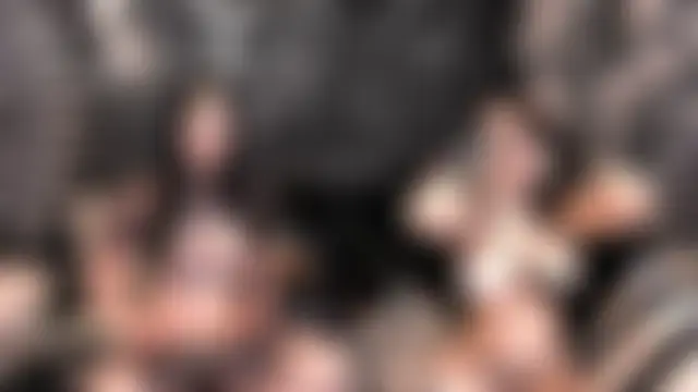 EVILYN's Live Sex Cam Show