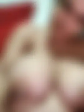 Horny-Mommy-Dirty's Live Sex Cam Show