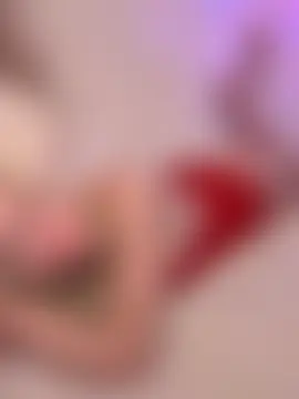 SexySaraxxoo's Live Sex Cam Show