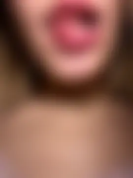 SweetBunnyGF's Live Sex Cam Show