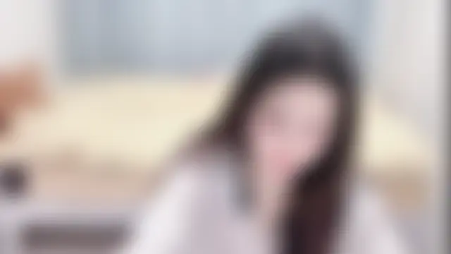 iukiio-ovo Show Webcam