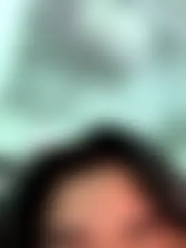 Lynn-122 Show Webcam