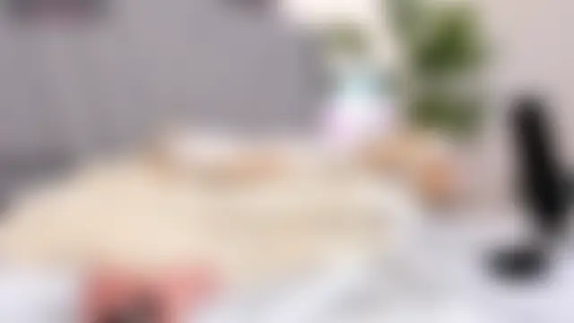 emy_bonita1's Webcam Show