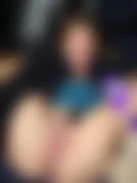 SheIsSomething Show Webcam