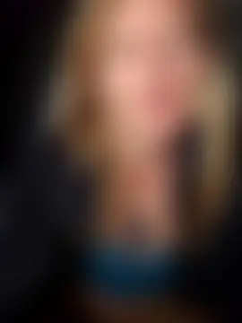 SheIsSomething's Live Sex Cam Show