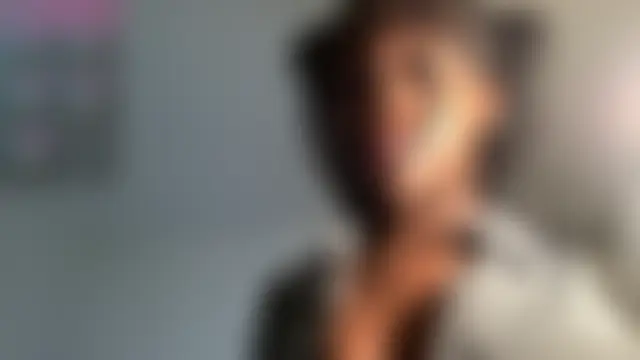 maskedgirl5005's Live Sex Cam Show