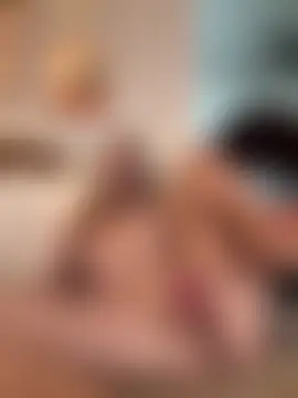 rileylovesyou's Live Sex Cam Show