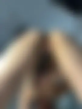 CurlyLara's Live Sex Cam Show