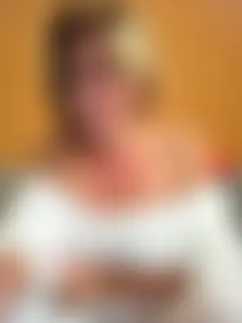 Melody73's Live Sex Cam Show