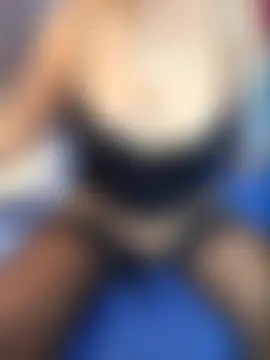 LaRosaDelDeserto's Live Sex Cam Show