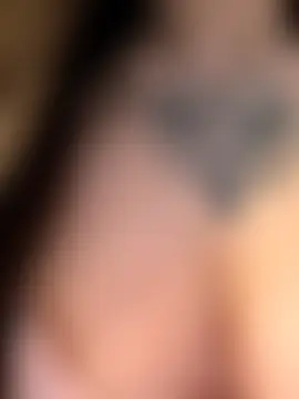 Arya_Black's Live Sex Cam Show