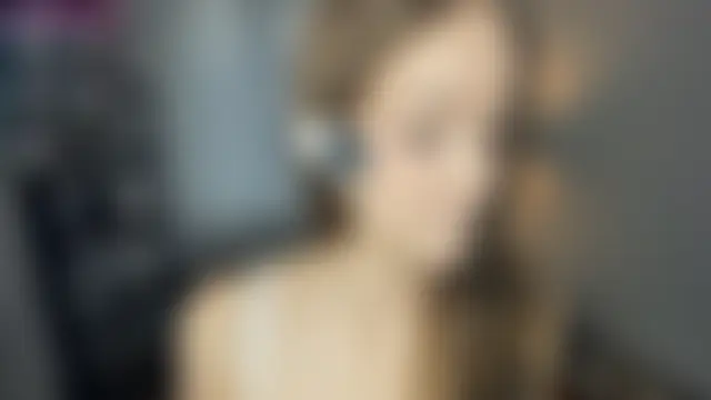 SerrenaAa's Live Sex Cam Show