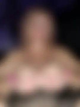 Courdles' Live Sex Cam Show