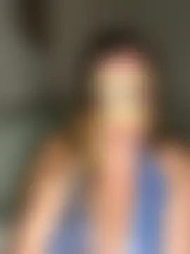 largeboobies30's Live Sex Cam Show